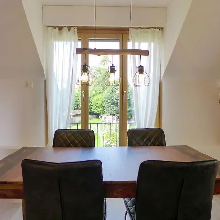 Henry's 202 By Interhome *